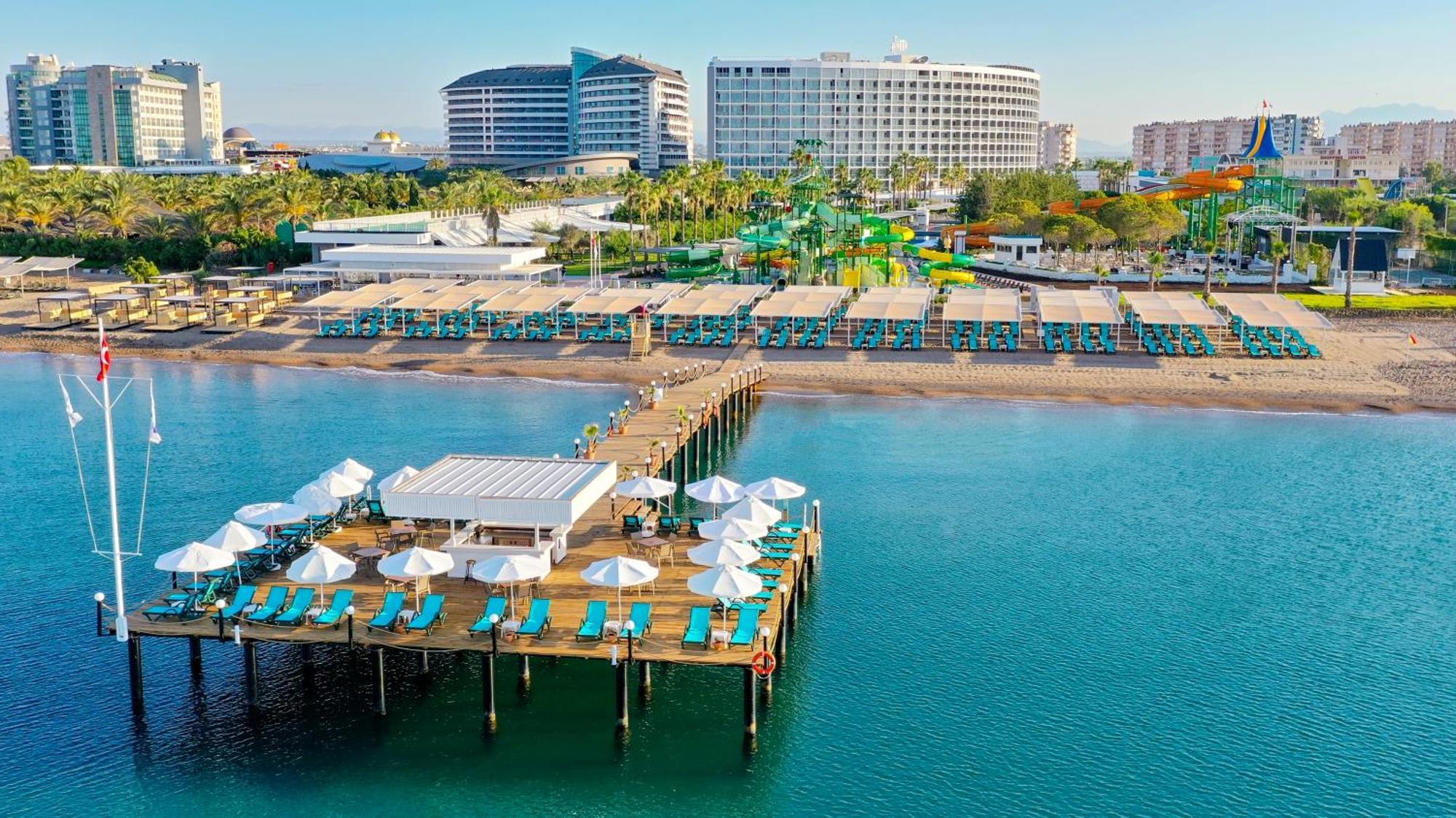 אנטליה Crystal Centro Resort - Ultimate All Inclusive מראה חיצוני תמונה